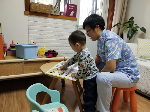 怎樣找一個高端保姆阿姨？（高端保姆都具有這幾個特點）