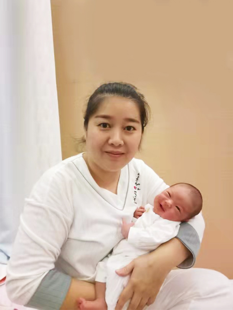 北京大班家政月嫂服務(wù)，讓媽媽安心育兒
